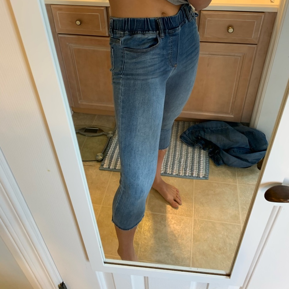 capris